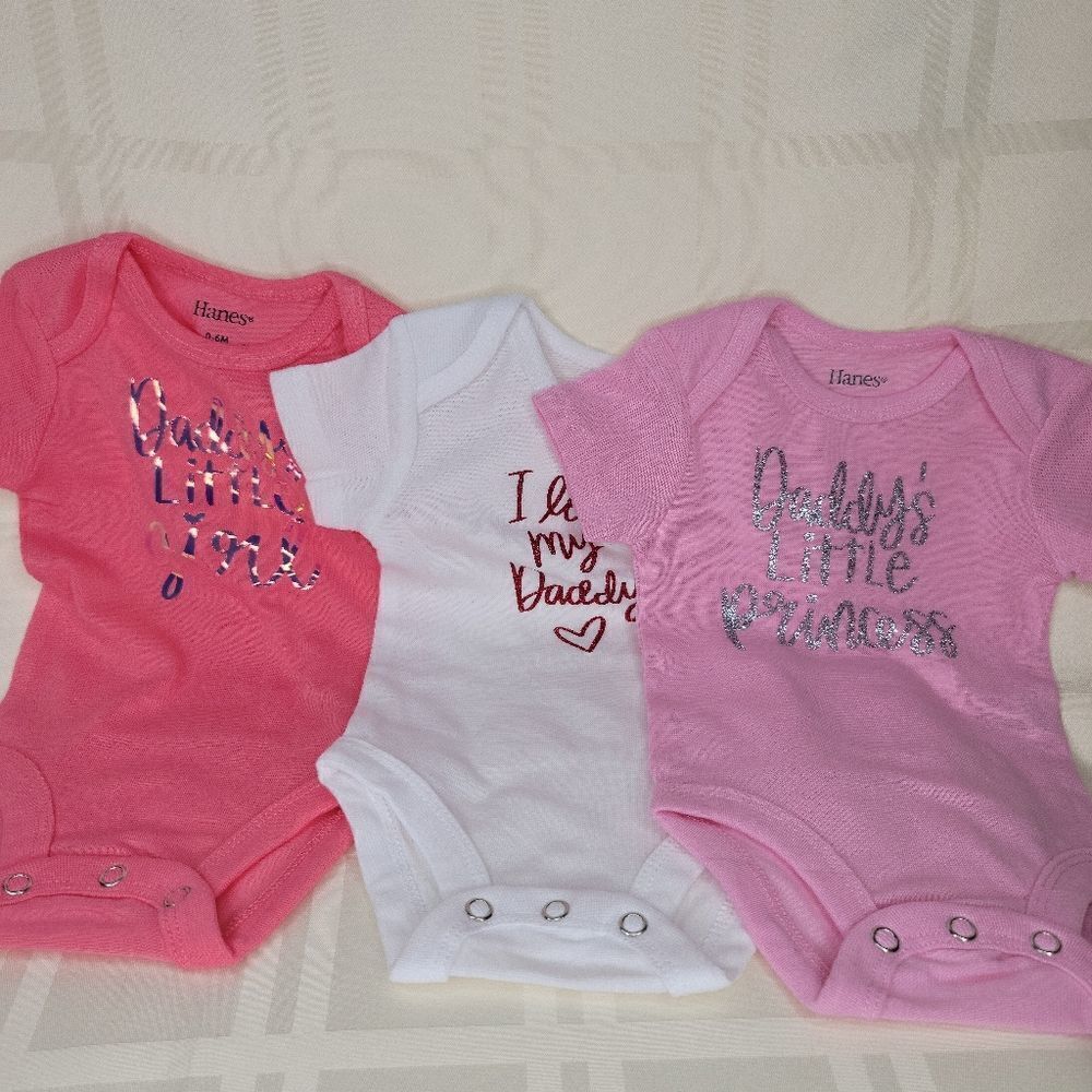 ‎3 Hanes Onsies